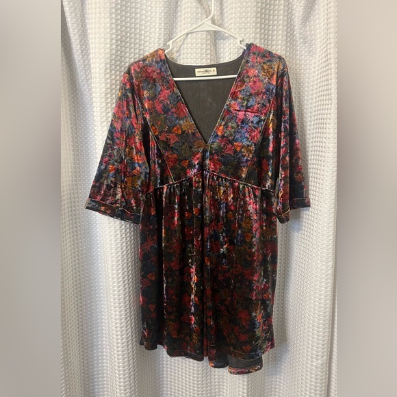 Natural Life Multicolor Floral Velvet Dress - Picture 8 of 9